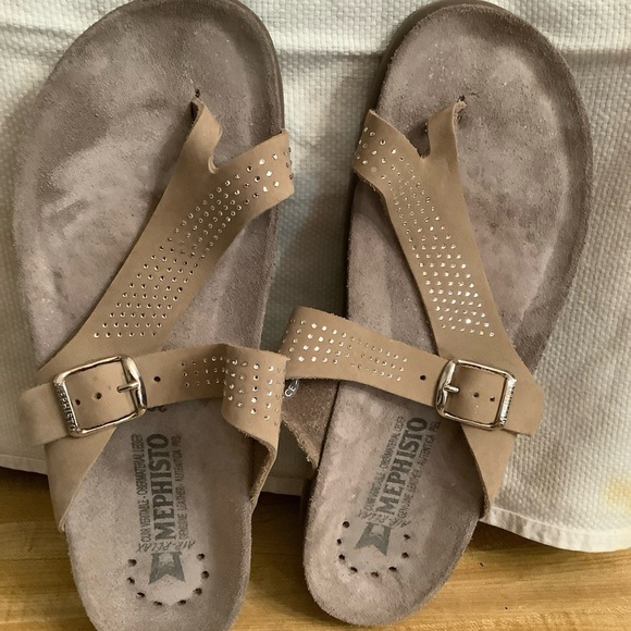 Mephisto Shoes - MEPHISTO Helena Spark Rhinestone Crystal Thong Beige Sandal Womens Sz US 9 EU 39